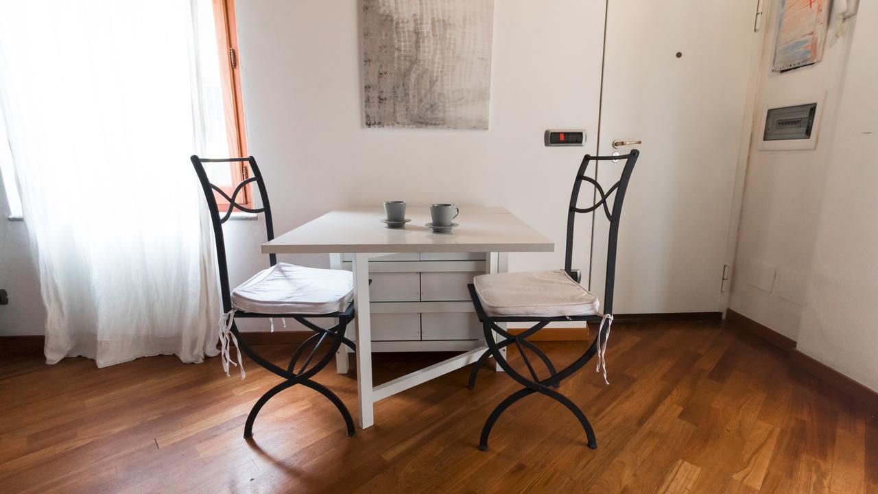 Italianway-Ponte Vetero Apartment Milan Luaran gambar